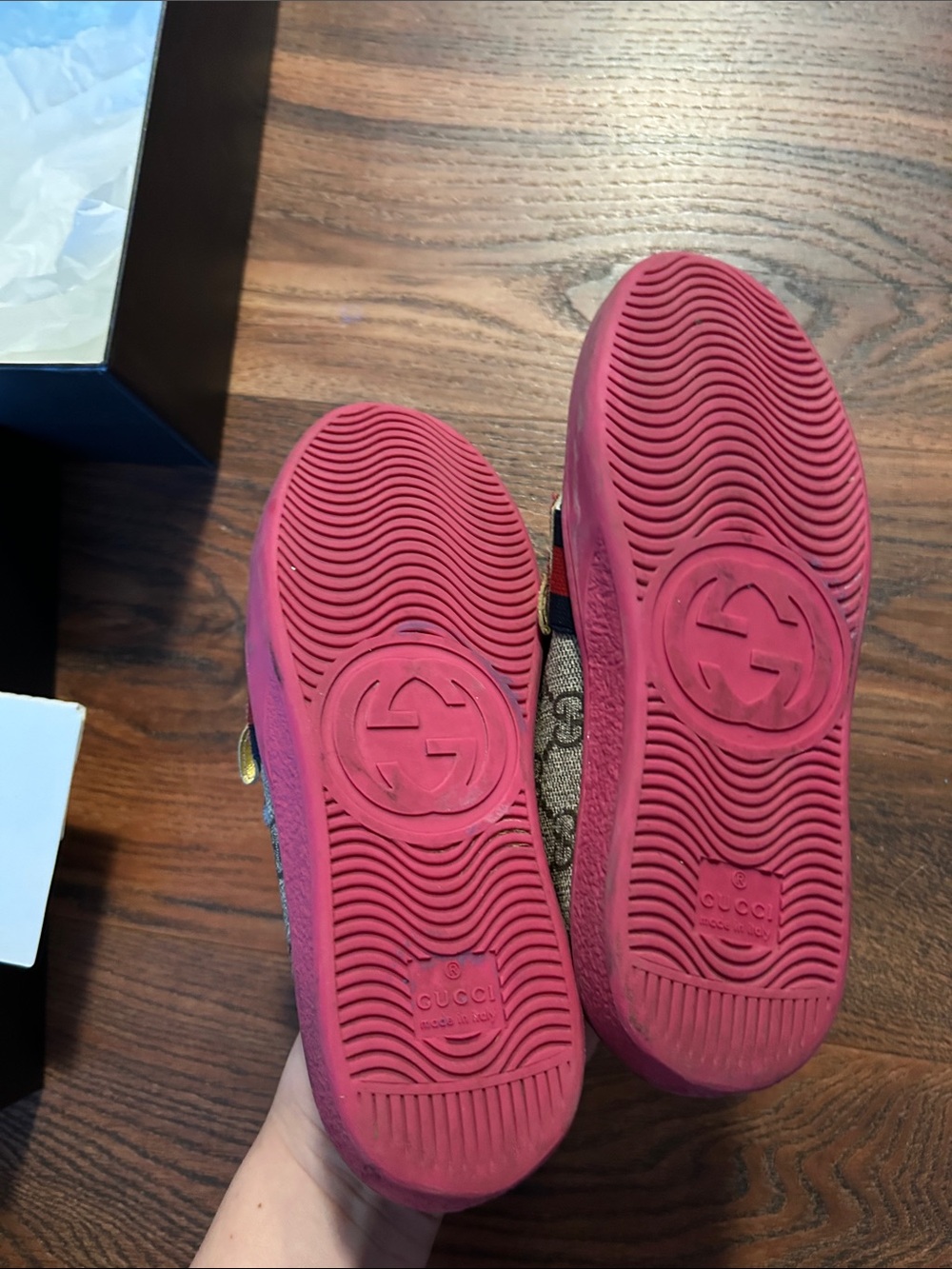 Gucci Kids Giraffe Slip-On Sneakers – Size 32 (US Kids 2–2.5) - Picture 9 of 16